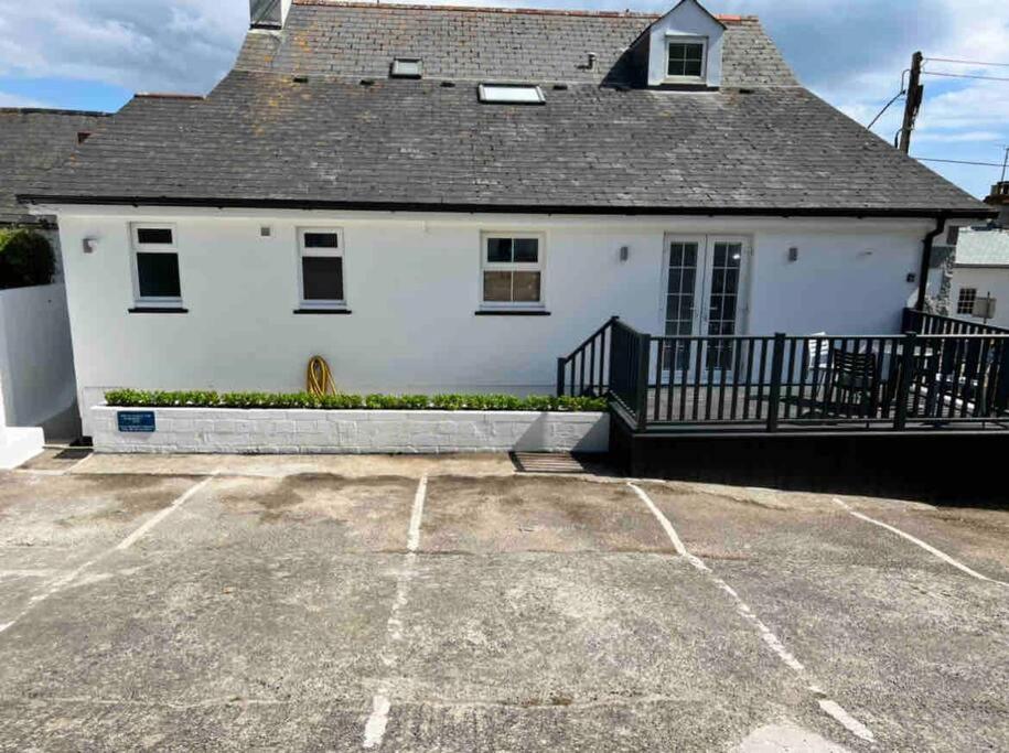 Room 1, Hotel Style Double Bedroom In Marazion Exterior photo